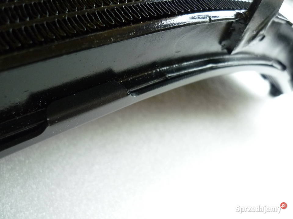 GSXS 1000 Nowa osłona chłodnicy ramka pokrywa