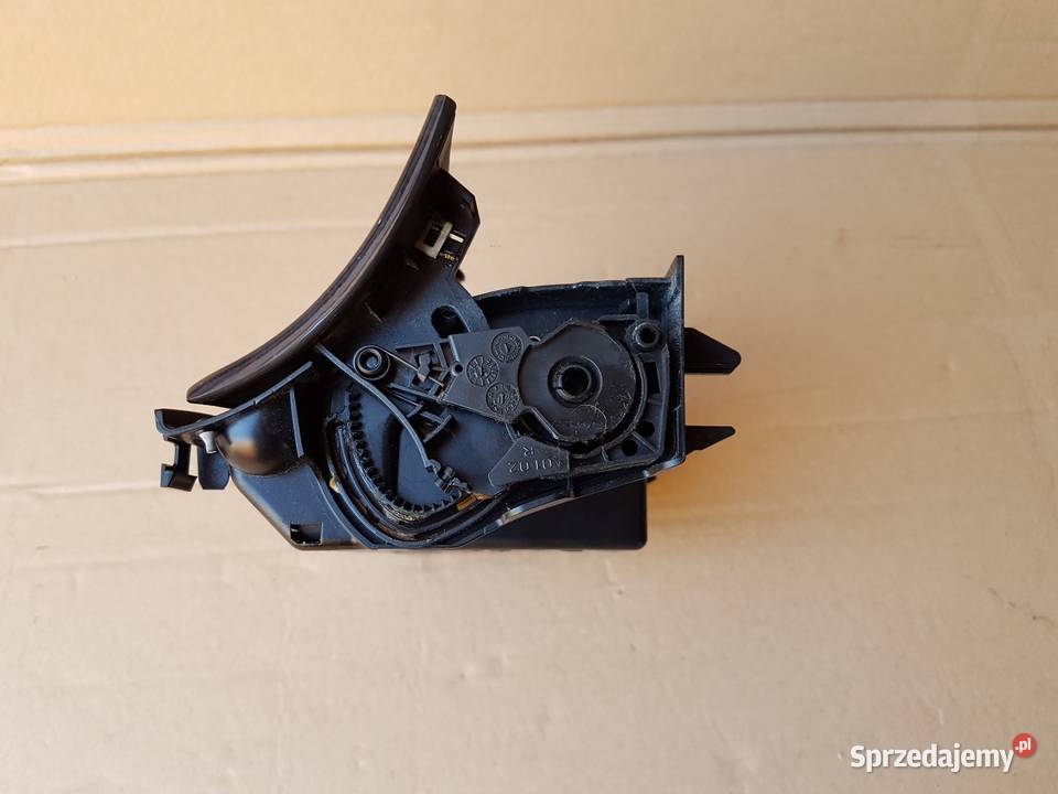 Mercedes CLS w219 schowek skrytka środkowa 12v Legnica