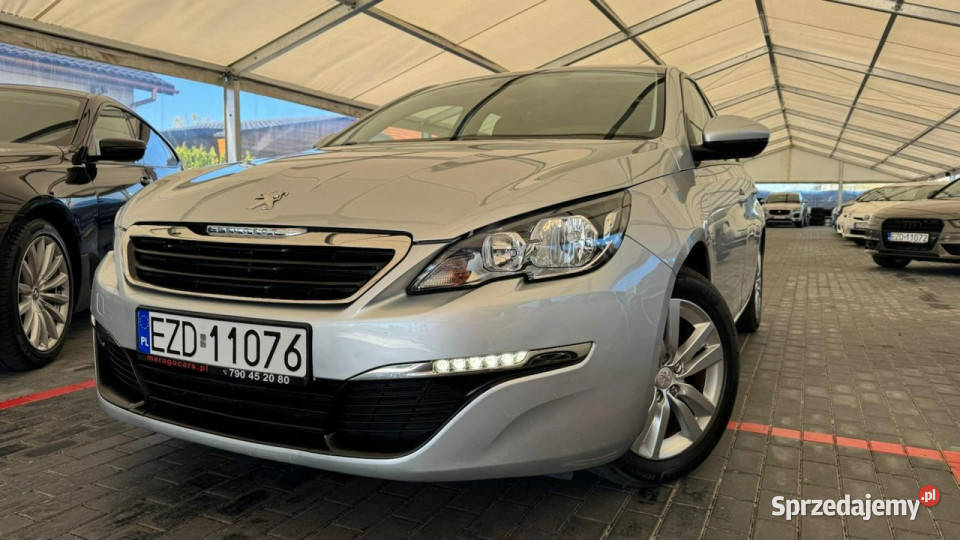 Peugeot 308 12 Benzyna 81 ZAREJESTROWANY T9 łódzkie Zduńska Wola sprzedam