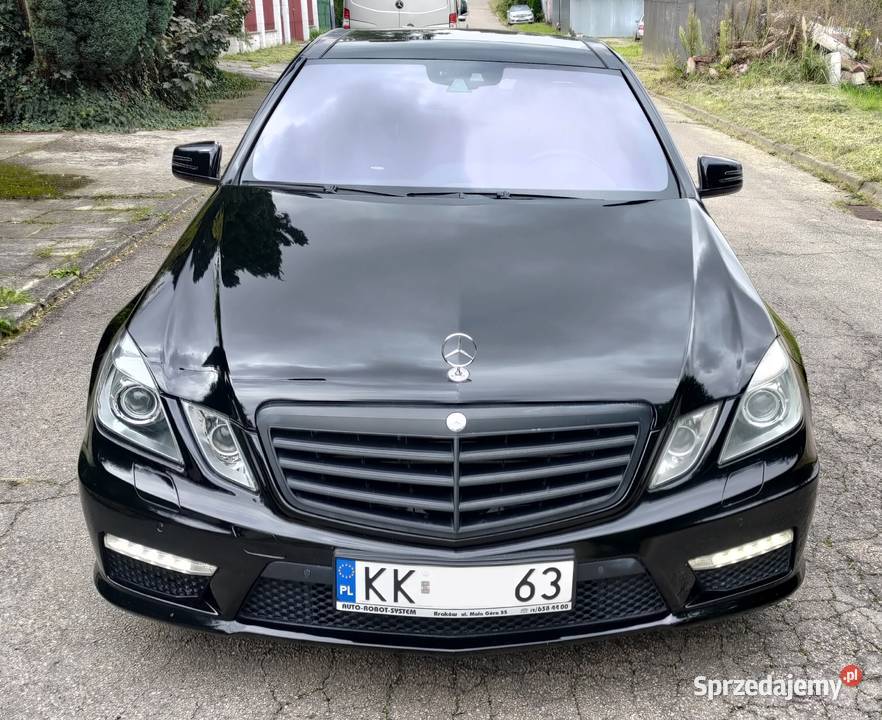 MercedesBenz E63 AMG W212 63 wolnossący V8 525 Kraków