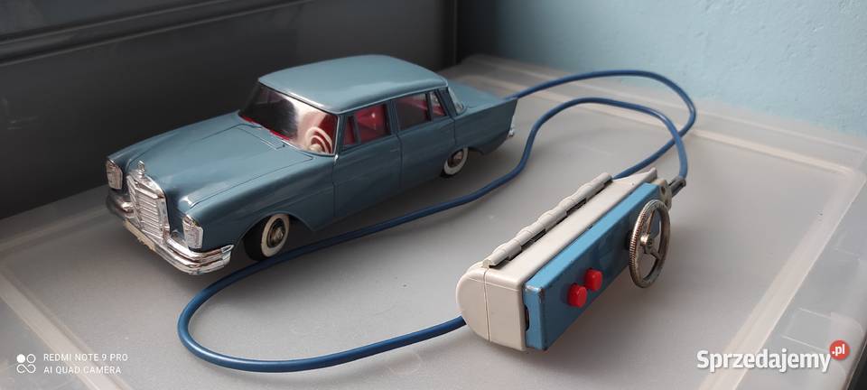 Mercedes 220 SE firmy Gama DDR PRL Gniezno