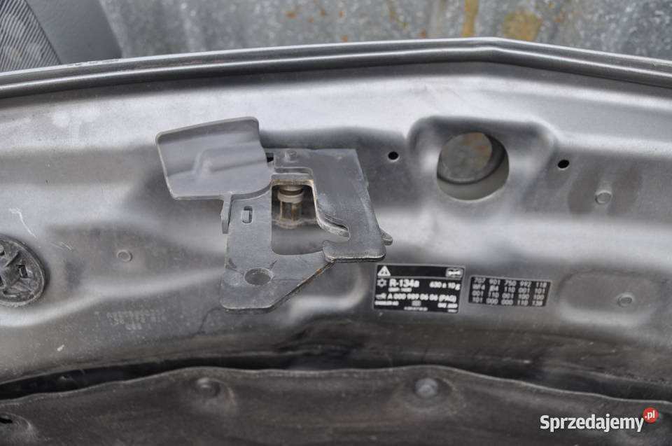 Mercedes W205 Zamek Rygiel Maski A2188800064