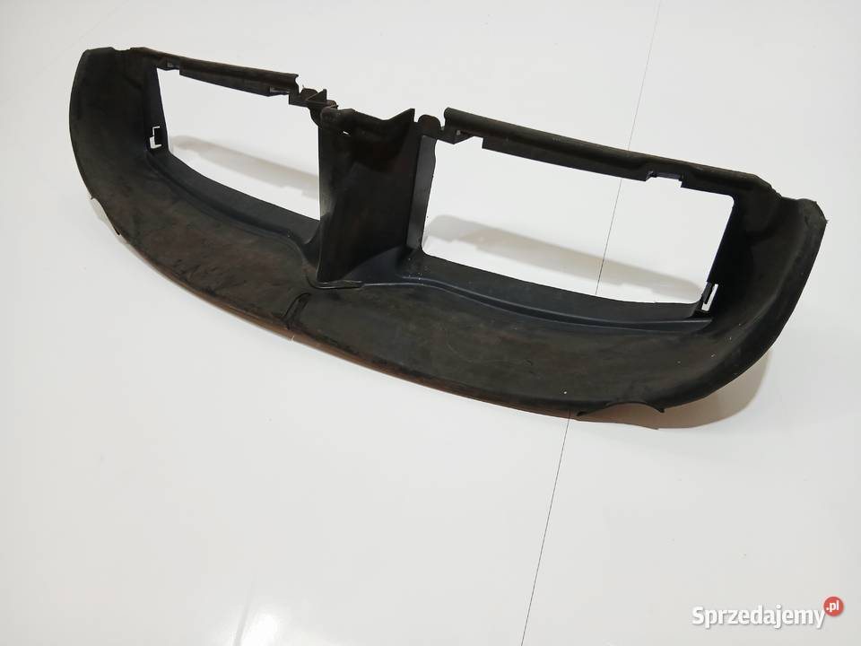 KIEROWNICA POWIETRZA BMW E90 E91 LCI LIFT Kierownice powietrza