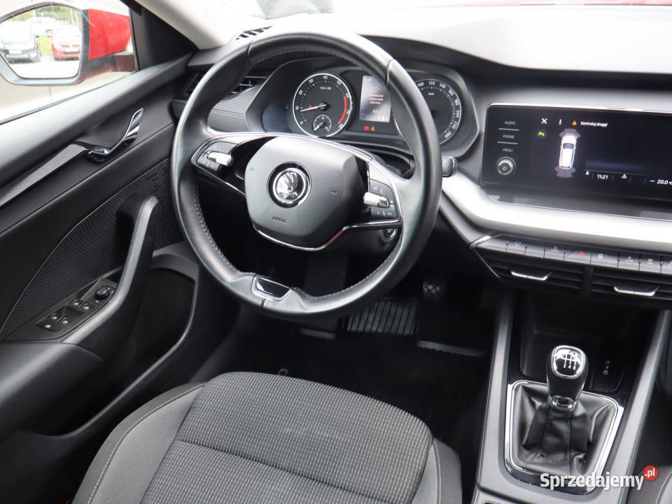 Skoda Octavia 15 TSI manualna