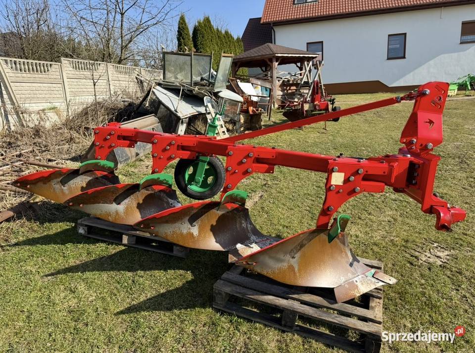 Pług 4 skibowy AgroMasz Krajno-Parcele