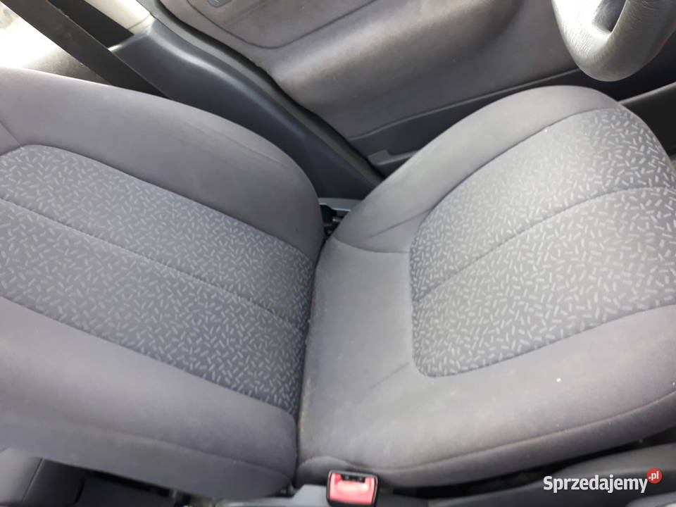 Mercedes Benz A klasa A140 14 benzyną części Rok produkcji 1998 Łagów