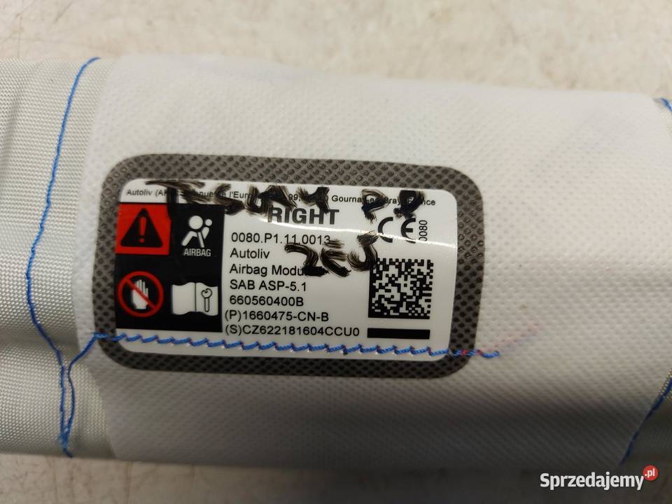 TESLA MODEL Y 2022r PODUSZKA FOTELA PRAWA