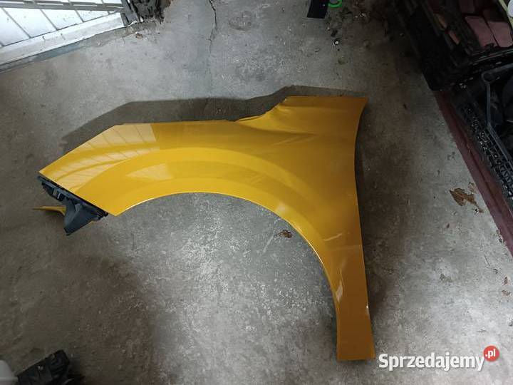 Błotnik lewy przód Peugeot 208 II żółty KLT wielkopolskie sprzedam