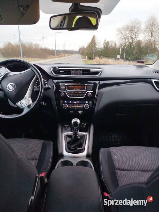 Nissan Qashqai 12 Benzyna 116 2014r Ustronie Morskie sprzedam