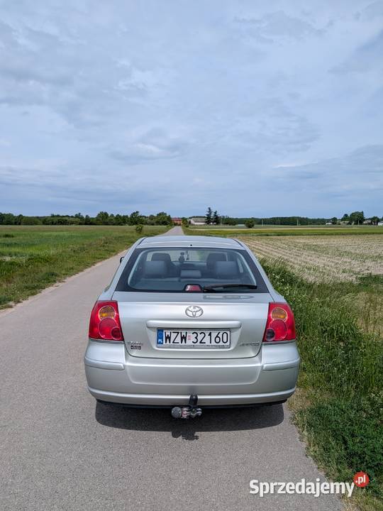 Toyota Avensis t25 nieuszkodzony mazowieckie Ostrownica-Kolonia sprzedam