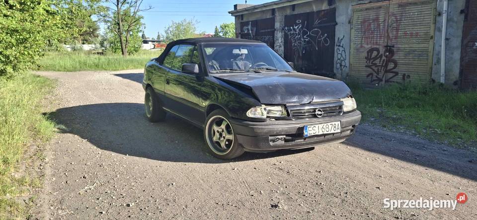 Opel Astra Bertone łódzkie Sieradz