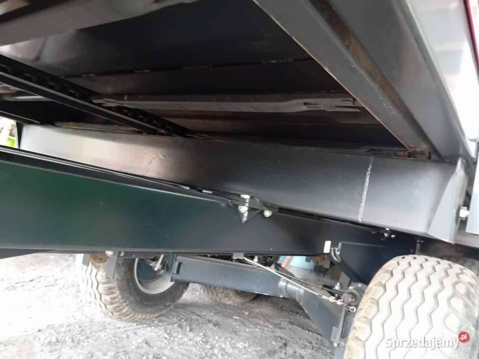 Sprzedam Rozrzutnik Metal Fach 6tonmało używany