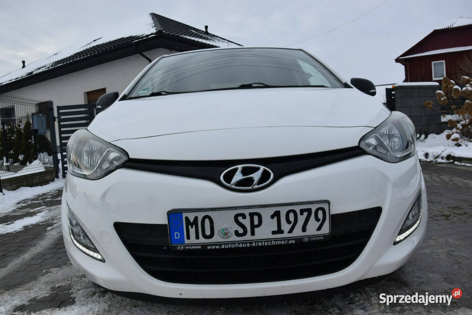 Hyundai i20 14B Automa Led Klimatronik Grzane Majdan Sieniawski