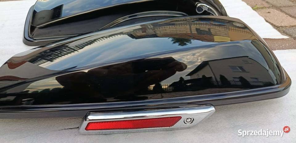 Harley 2014 wieka pokrywa kufer zawias Głogów Małopolski