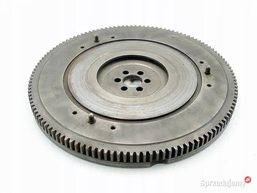 KOŁO ZAMACHOWE FIAT 126P 650 MALUCH FSM 126A1076 osobowe Sosnowiec