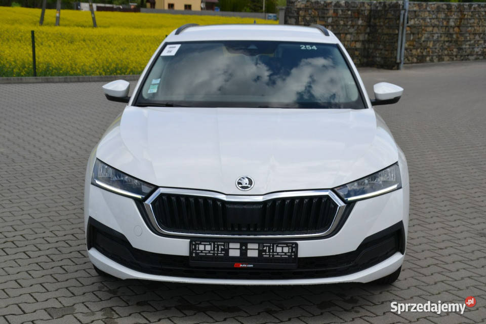 koda Octavia 20 tdi 6biegów full led virtual Samochody osobowe Kęty