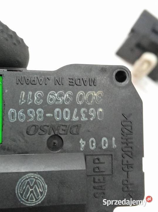 SILNICZEK NAGRZEWNICY ZESTAW 2 3D0959311 Rok produkcji 2005