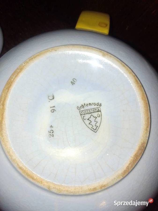 Porcelanowy czajnik Porcelana i szkło Ostrowiec Świętokrzyski