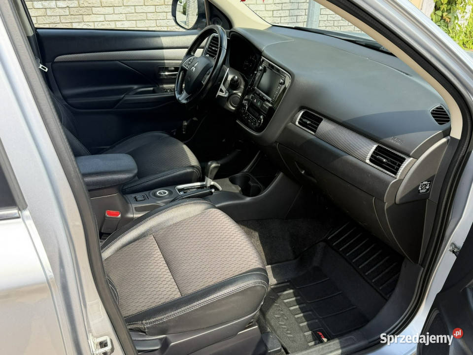 Mitsubishi Outlander Mitsubishi Outlander 22 centralny zamek Gostyń sprzedam