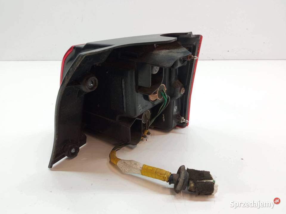 LAMPA TYŁ LEWA EU Peugeot 4007 I 20072012