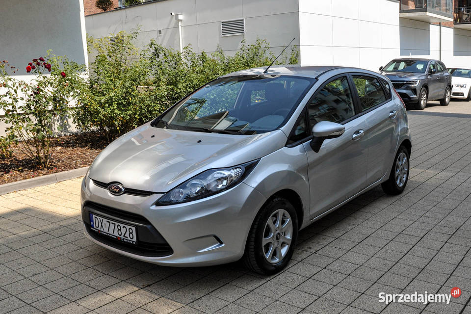 Ford Fiesta Salon 160 nieuszkodzony Fiesta Wrocław