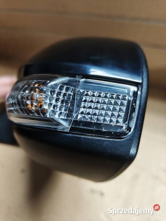 Auris 2 lusterko lewe Rok produkcji 2018 Buczek
