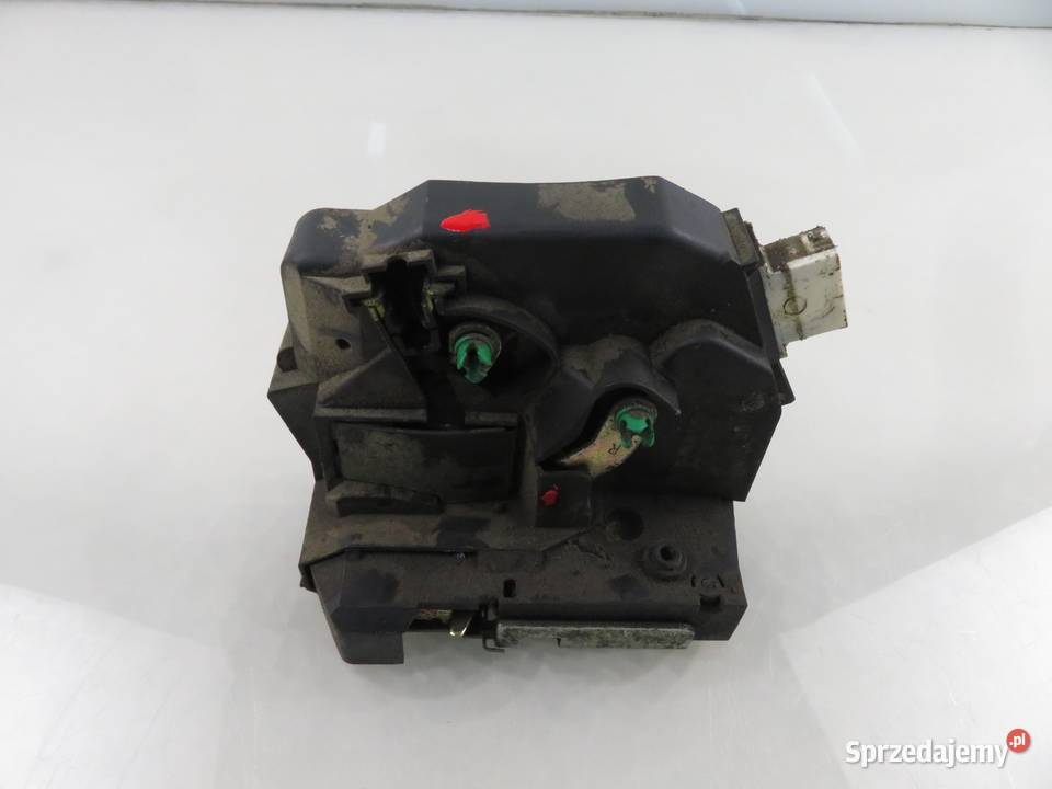 ZAMEK PRAWY TYLNY LAND ROVER FREELANDER L314 Zamki, wkładki i kluczyki