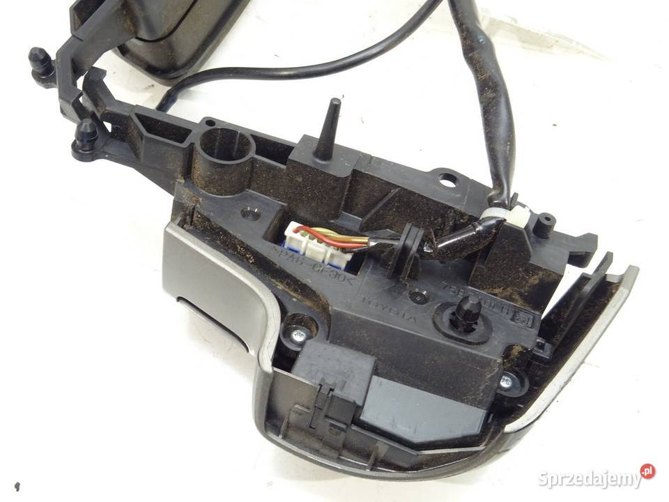 PRZEŁĄCZNIKI KIEROWNICY MULTIFUNKCJA TOYOTA LAND sprzedam