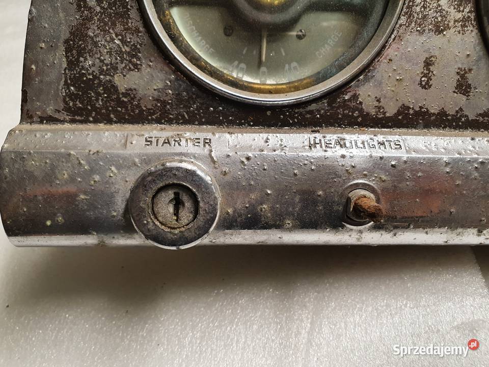 Plymouth Special Deluxe 1949 deska rozdzielcza osobowe Brwinów