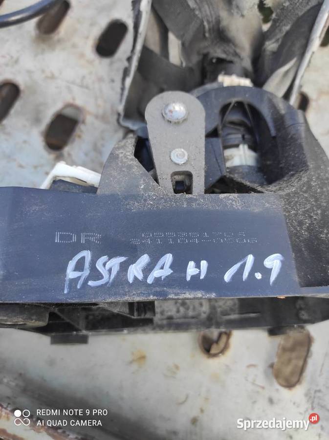 Opel Astra H III 19 CDTI wybierak skrzyni biegów osobowe Układ napędowy Dąbrowa Biskupia