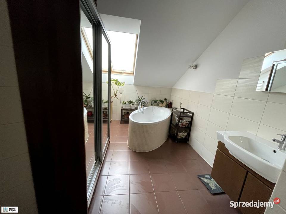 3pok 150met Wileńskiej 2POZIOMYGARAŻ Legnica miejsce parkingowe