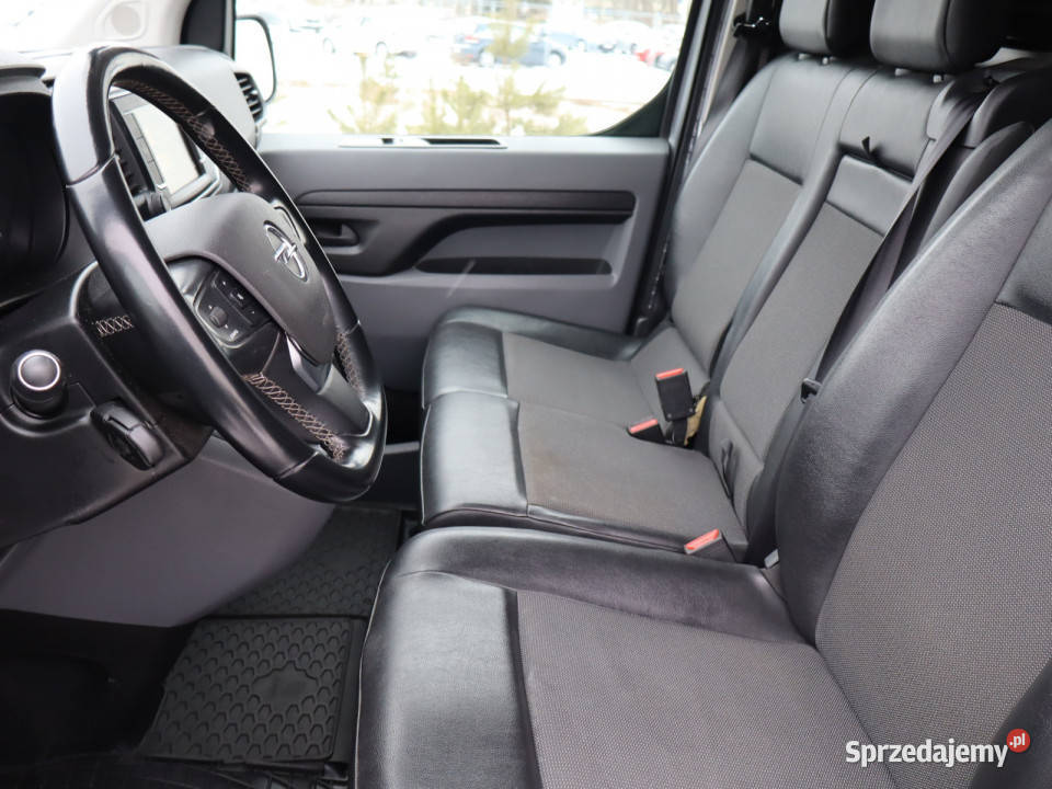 Opel Vivaro 20 CDTI 1997cm3 Vivaro mazowieckie Piaseczno