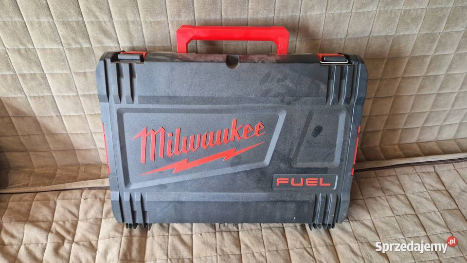 Piła pilarka Milwaukee gałęziówka 12 V akum 12 Namysłów