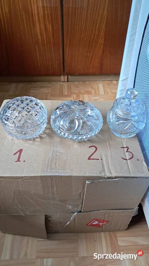 Porcelana z PRLu Porcelana i szkło