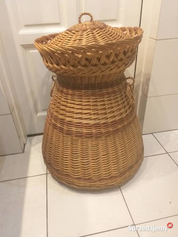 Fajny kosz wiklinowy na bieliznę Kępno