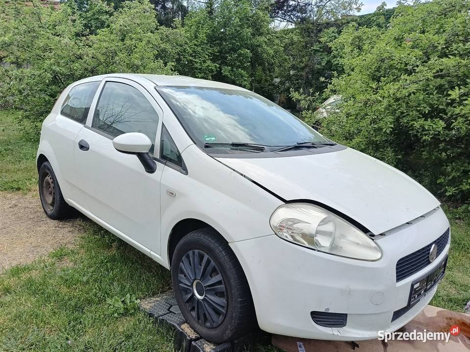 Fiat Grande Punto 12 benzyna NA CZĘŚCI Silnik Kopanica