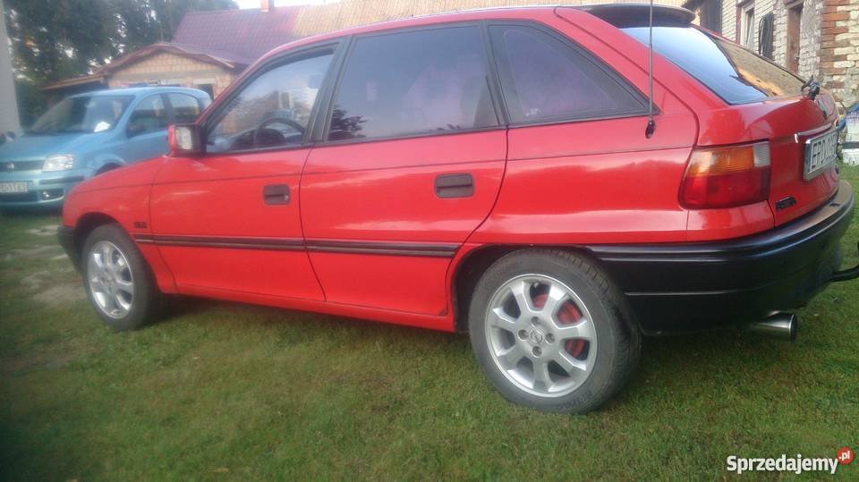 Opel Astra F czerwony sprzedam