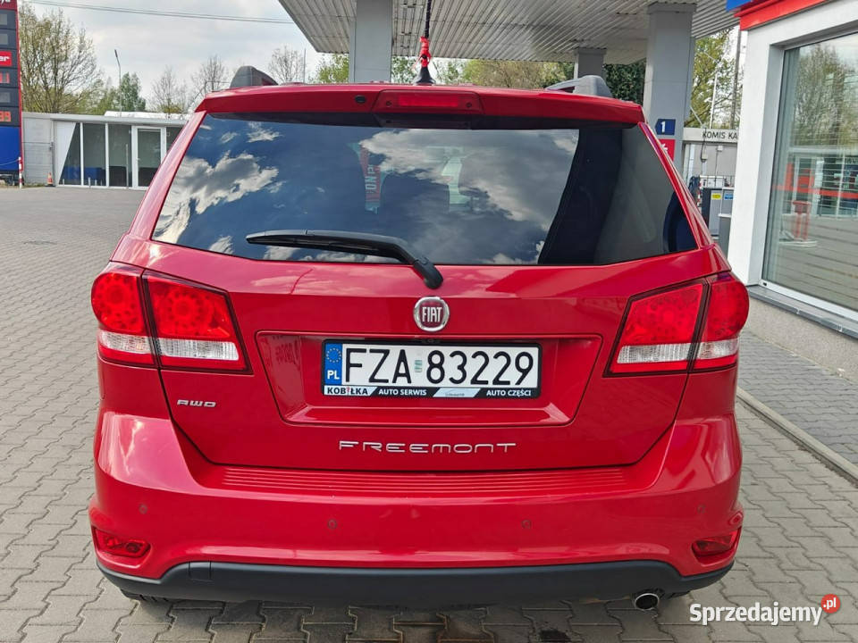 Fiat Freemont 4x4 7 osobowy elektrycznie ustawiane fotele mazowieckie Karczew sprzedam