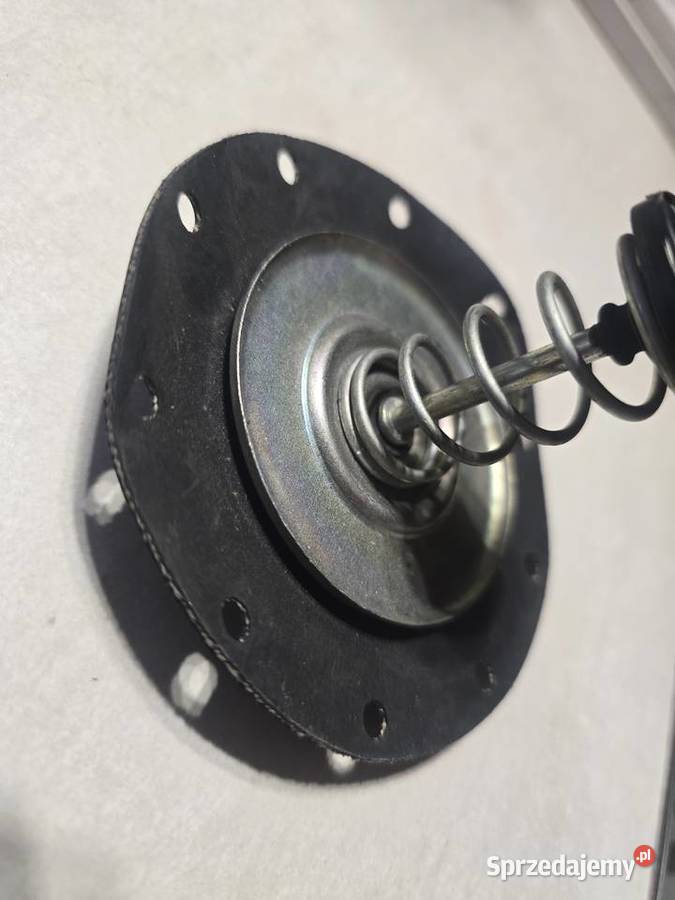 PRZEPONA MEMBRANA POMPY Ził 130 131 Skwierzyna