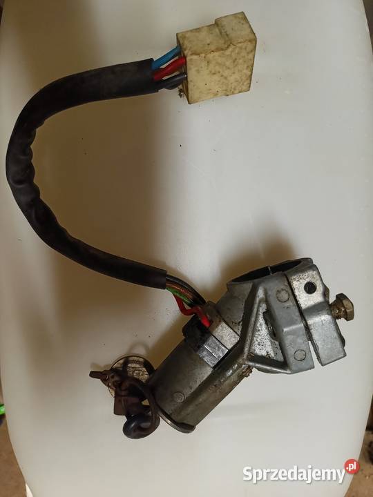 Stacyjka fiat 125p osobowe Lipsko