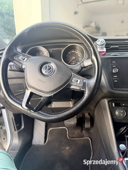 Volkswagen Tiguan II 20 TSI 190 Zadbane SUV Otwock