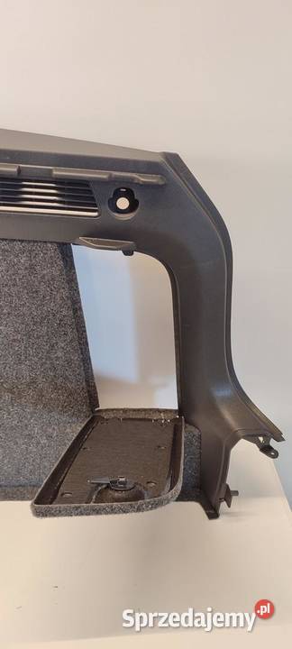 VW TIGUAN BOCZEK BAGAŻNIKA PRAWY 5N0867428R sprzedam