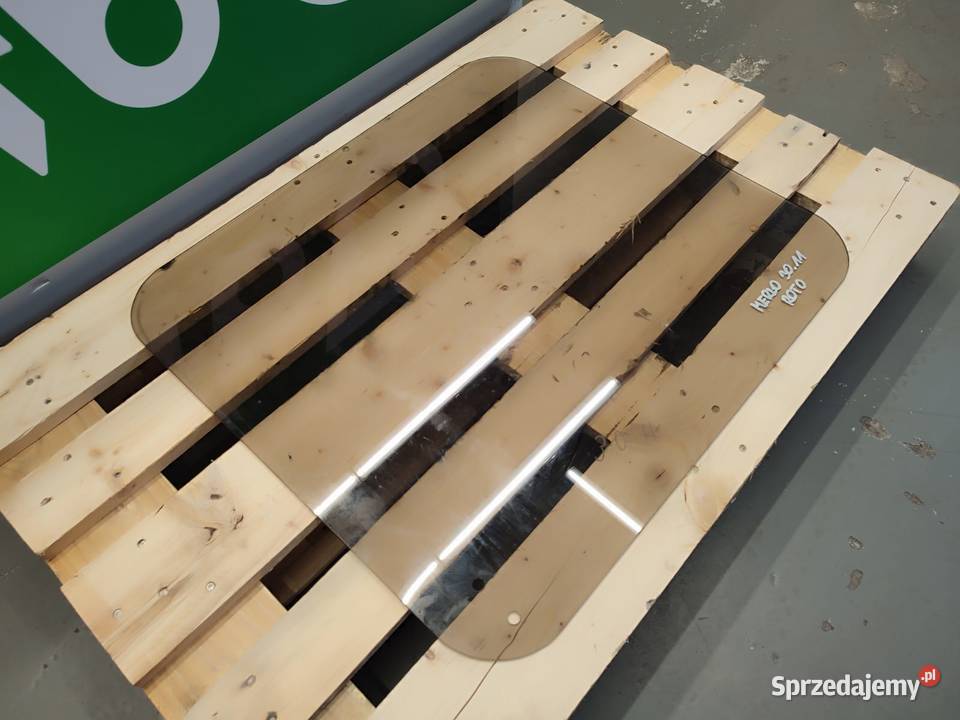 Szyba boczna 43R006212 MERLO 3011 ROTO Wilkowo sprzedam