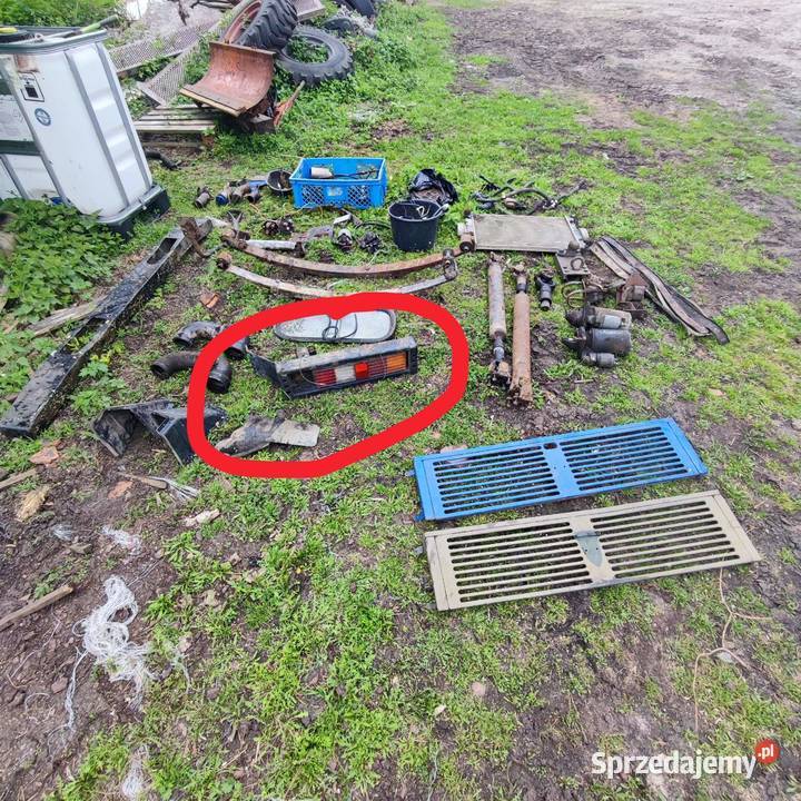 Zderzak lampa tył Tarpan Honker 2324 strona Zielona Góra