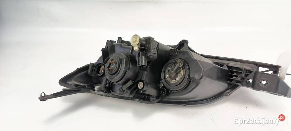 LAMPA PRAWA PRZÓD MAZDA 3 Lipno