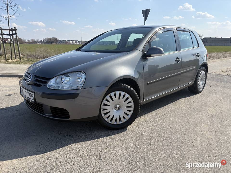 Piękny GOLF V 14fsi ESP sprzedam