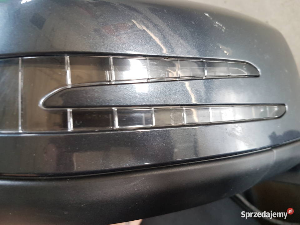 MERCEDES GLK 2009 2010 LUSTERKO PREWE 9 PIN Rok produkcji 2010 Turek