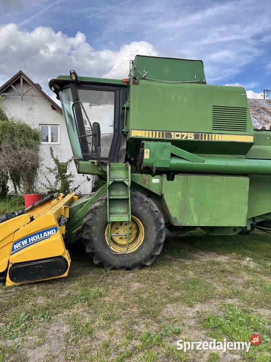 Kombajn John Deere 1075