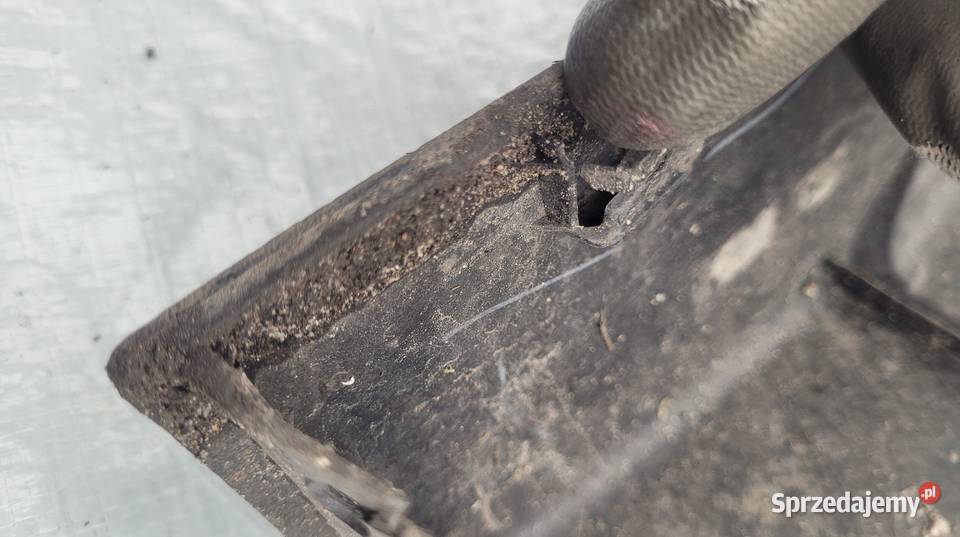 HYUNDAI TUCSON II 15 LISTWA PROGOWA PRAWA PROG Ruda Śląska