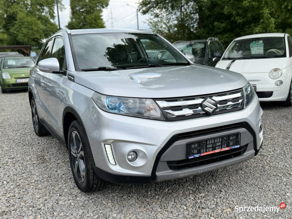 Suzuki Vitara 16 i4X4 allgrip skora radar kamera Rok produkcji 2017 Łodygowice sprzedam